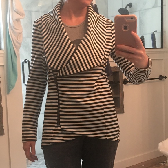 NWOT striped jacket - Picture 5 of 6